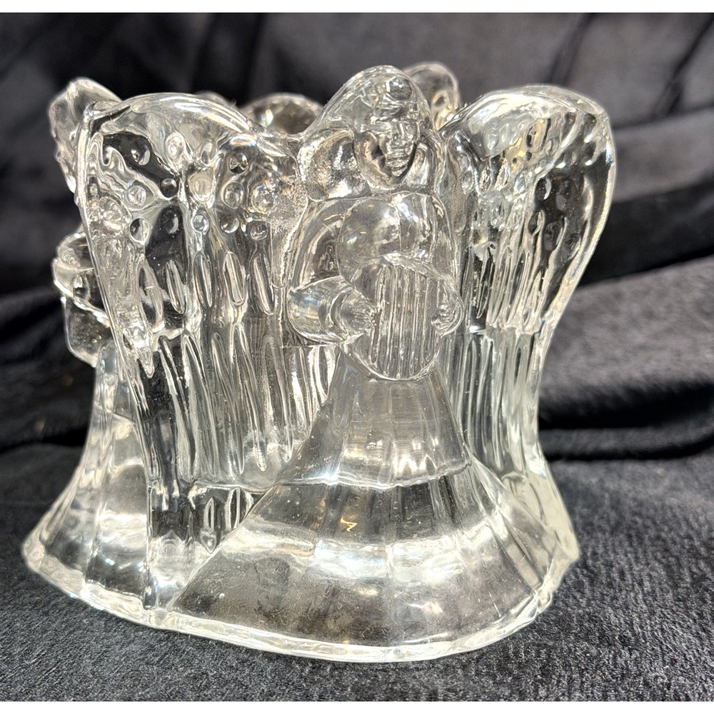 Vintage Nybro Crystal Triangle 3 Angel Candle Holder, Made‎ In Sweden (2544)